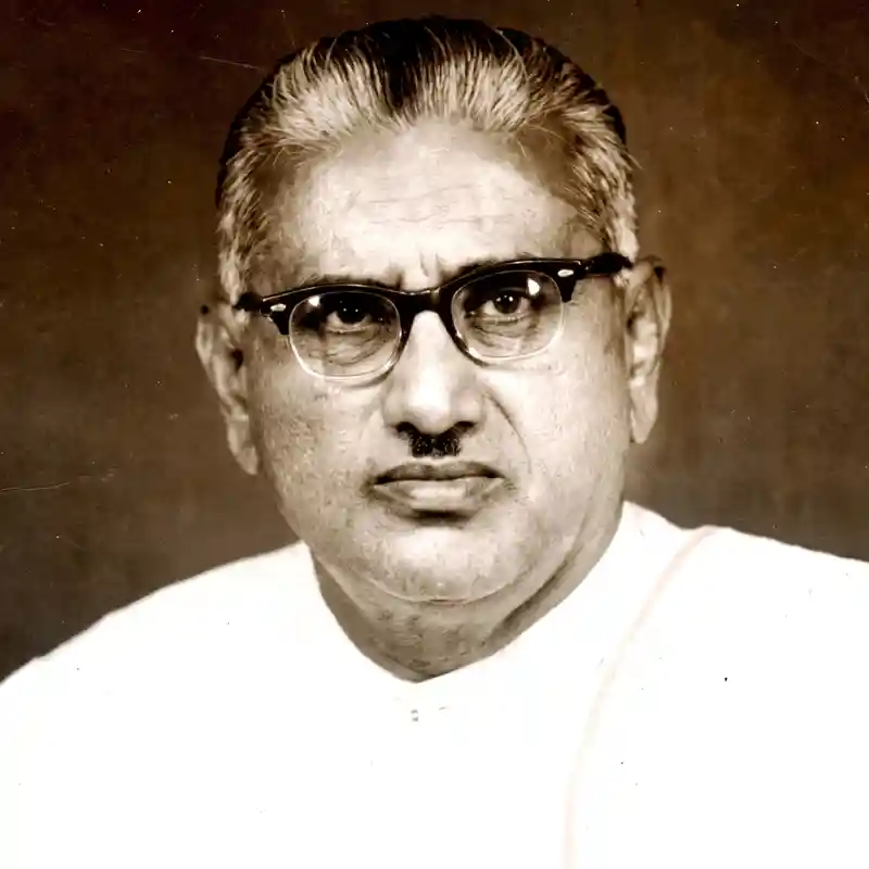 thiru.K. M. A. C. Veyilumuthusamy Nadar(treasurer)